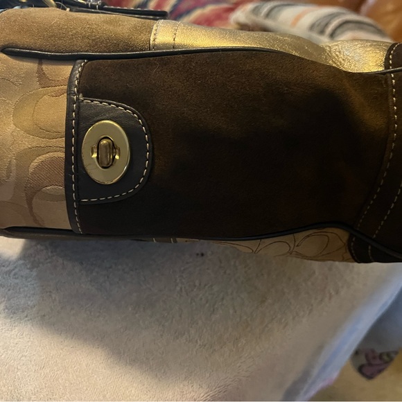 Authentic 2007 Coach Gold Brown Leather Suede
Patchwork Handbag G0771-F11408 - Picture 7 of 15